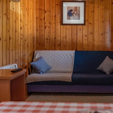 Casitas Del Pinar Bayubas de Abajo